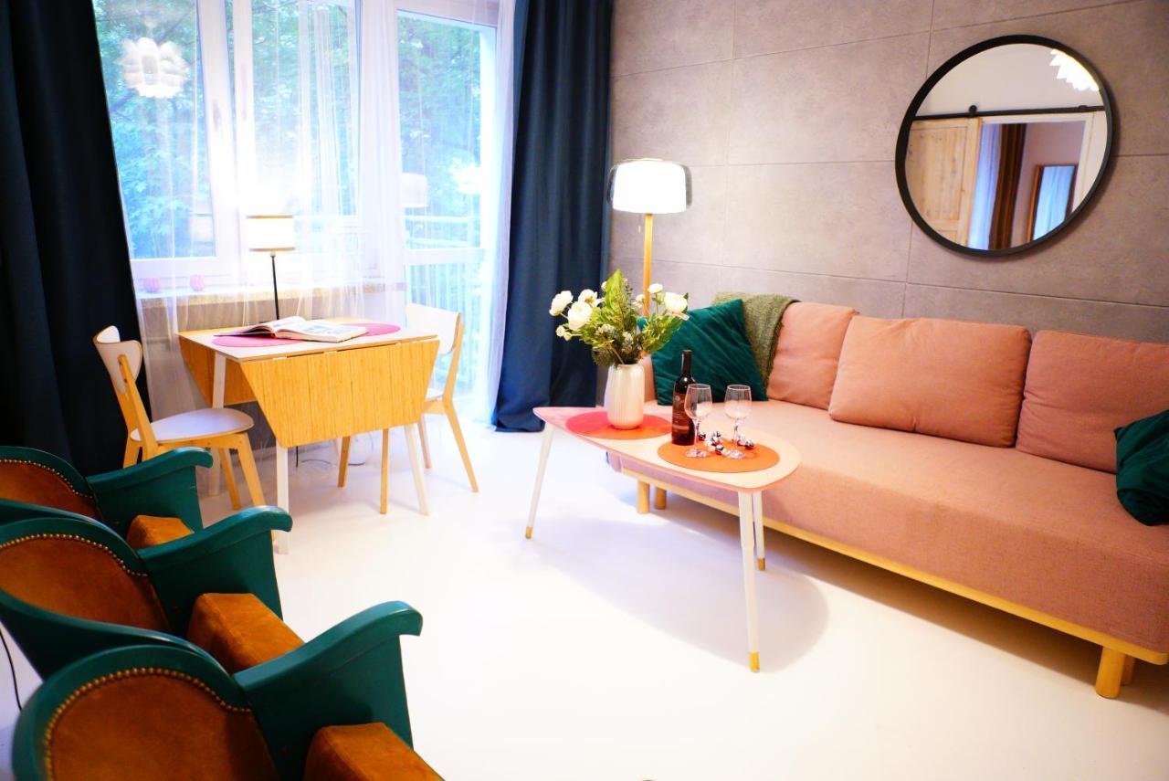 P&O Serviced Apartments Kinowa 바르샤바 외부 사진
