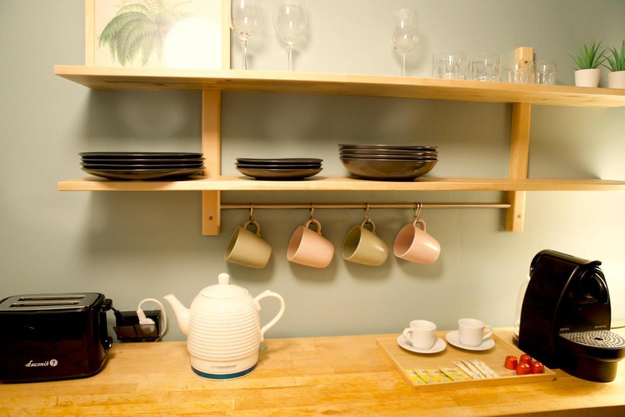P&O Serviced Apartments Kinowa 바르샤바 외부 사진
