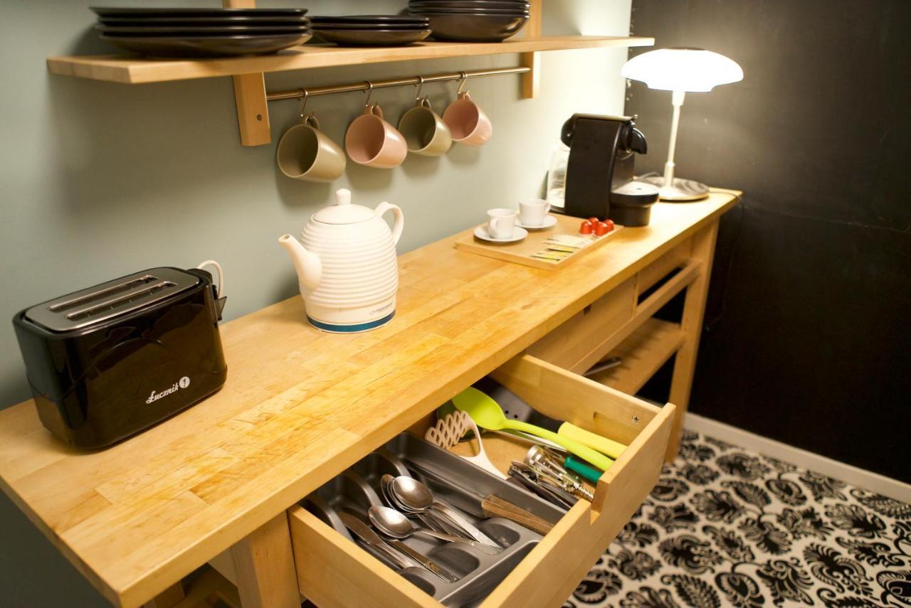 P&O Serviced Apartments Kinowa 바르샤바 외부 사진